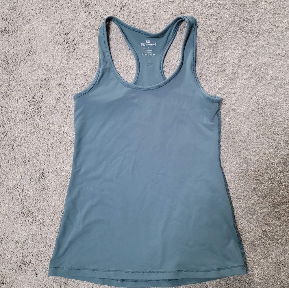 90 Degree by Reflex Tank